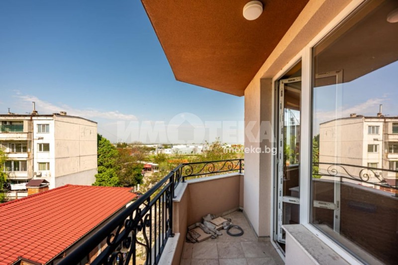 Na sprzedaż  1 sypialnia Plowdiw , Komatewo , 67 mkw | 23599895 - obraz [7]
