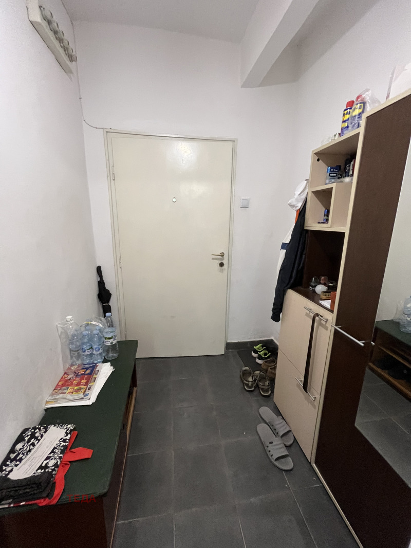 Продава  3-стаен град Враца , Център , 90 кв.м | 87892437 - изображение [8]