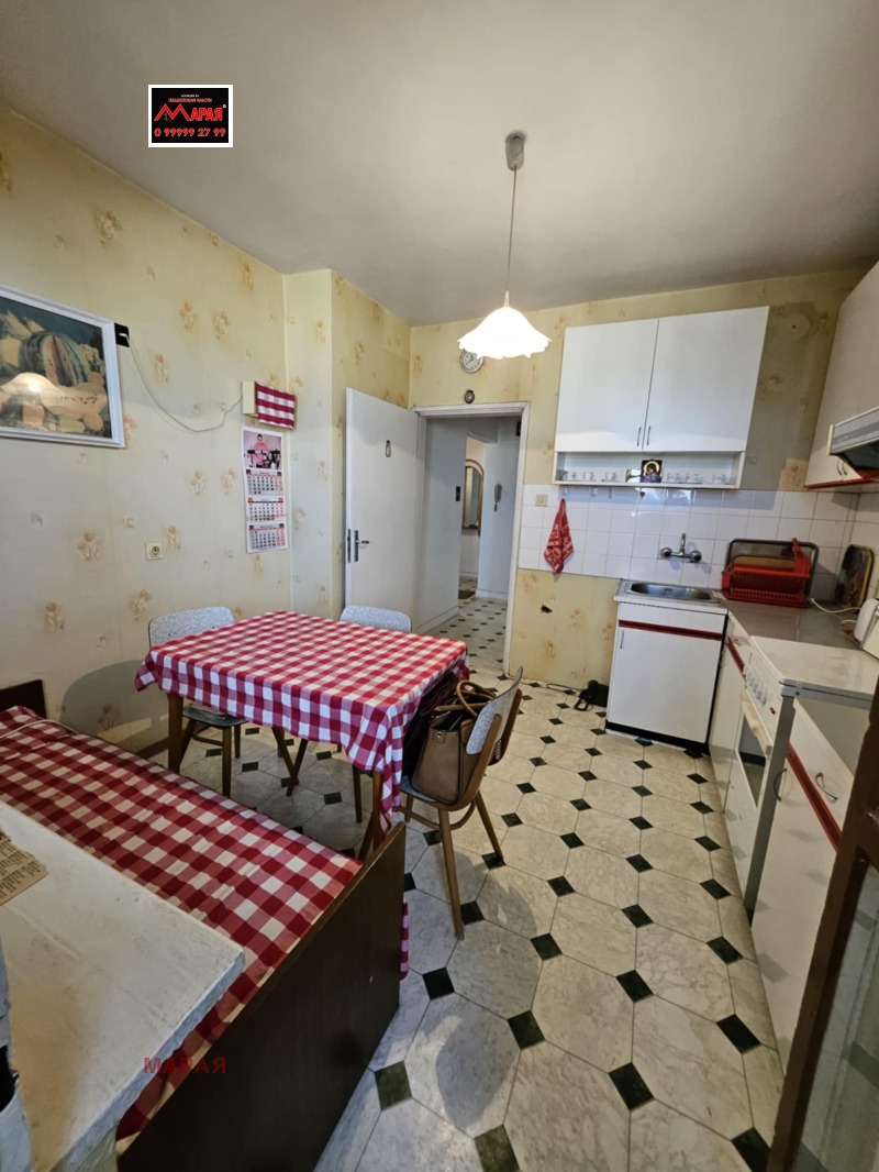 Продава 3-СТАЕН, гр. Русе, Център, снимка 2 - Апартаменти - 52630344