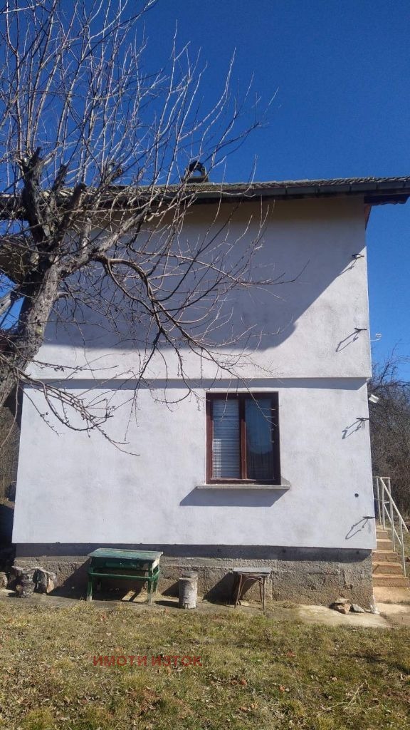 Продава КЪЩА, с. Зелениград, област Перник, снимка 3 - Къщи - 53104250