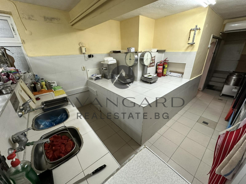 Na sprzedaż  Bar; kawiarnia Plowdiw , Trakija , 400 mkw | 81763135 - obraz [8]