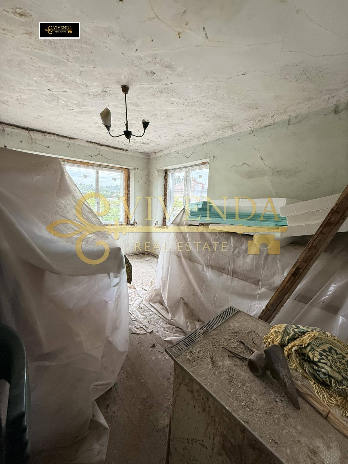 Продава КЪЩА, с. Комарево, област Плевен, снимка 8 - Къщи - 55626836
