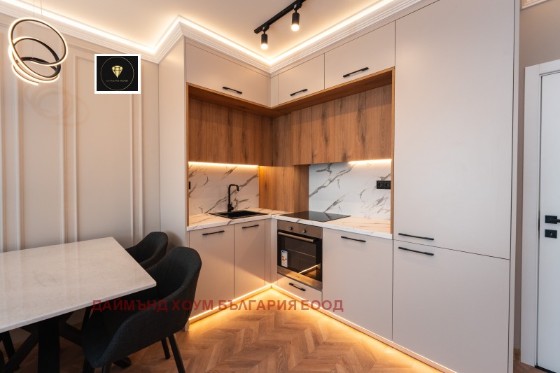 Продава 2-СТАЕН, гр. Пловдив, Южен, снимка 4 - Апартаменти - 52375349