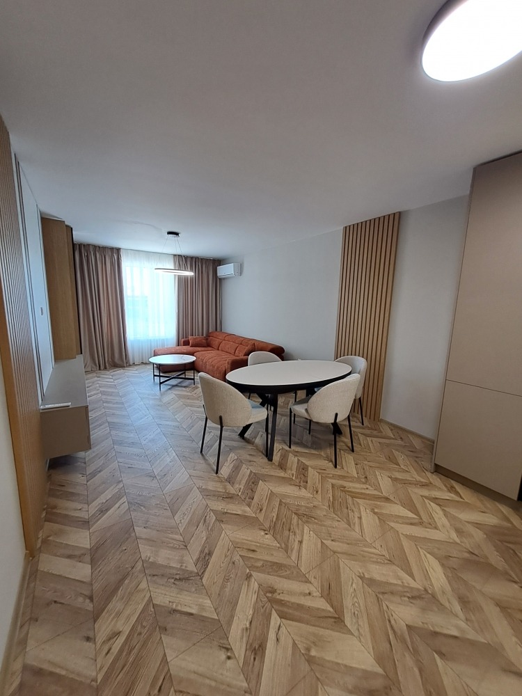Продава 2-СТАЕН, гр. Варна, Централна поща, снимка 2 - Апартаменти - 55658868