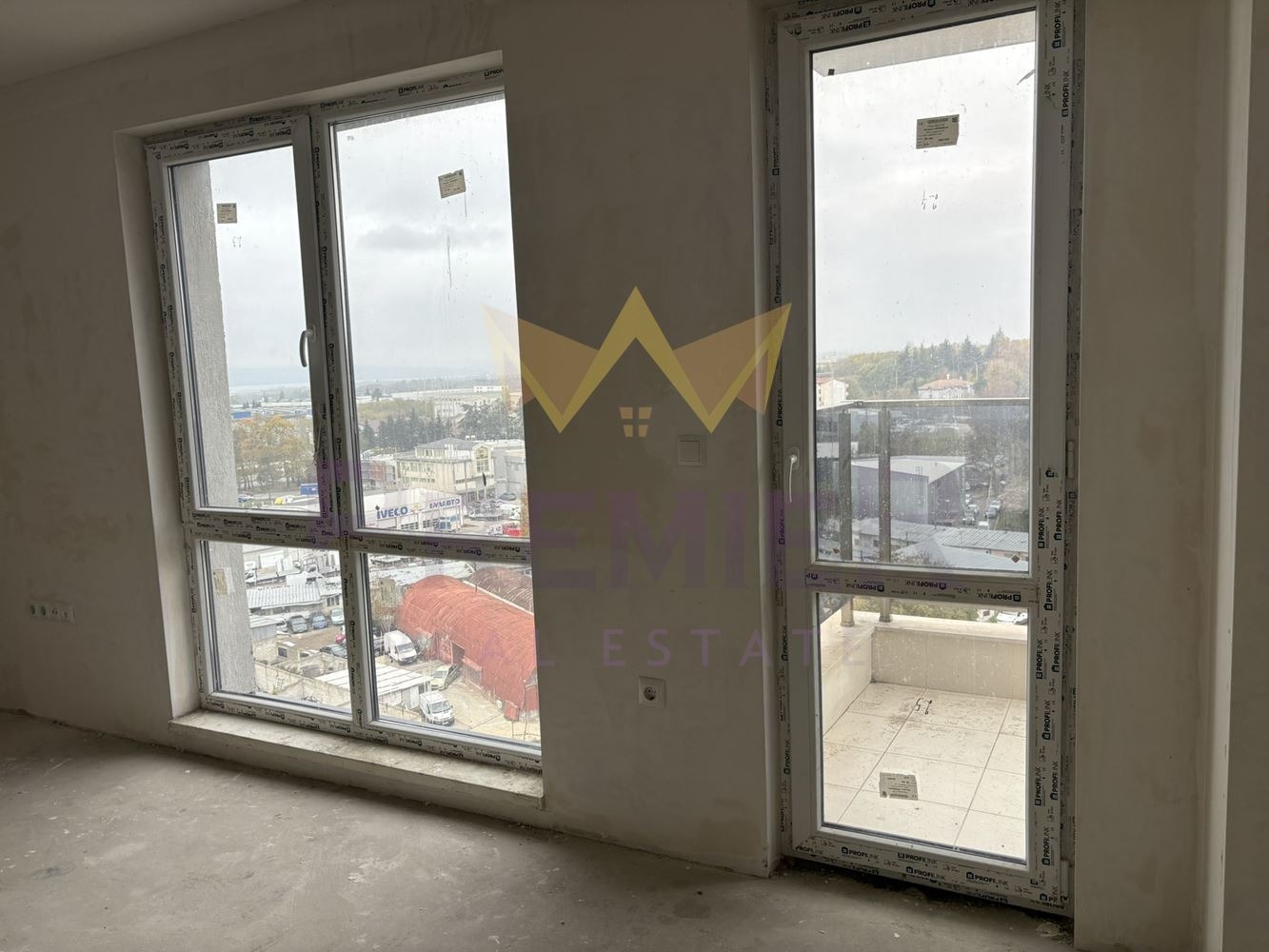 Продава 3-СТАЕН, гр. Варна, Младост 1, снимка 3 - Апартаменти - 53868444