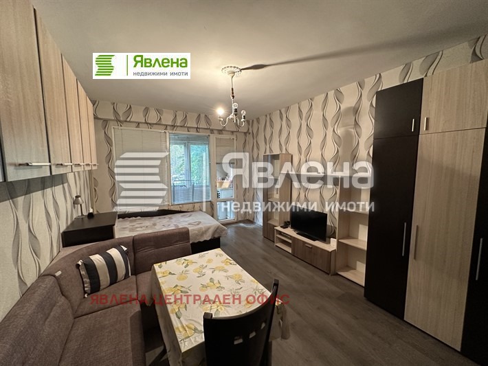 Продава 2-СТАЕН, гр. Пловдив, Кючук Париж, снимка 2 - Aпартаменти - 48133411