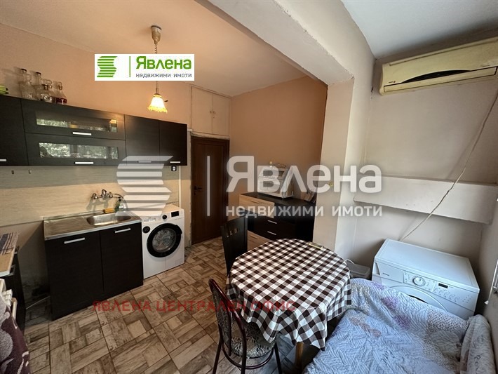 Продава 2-СТАЕН, гр. Пловдив, Кючук Париж, снимка 4 - Aпартаменти - 48133411