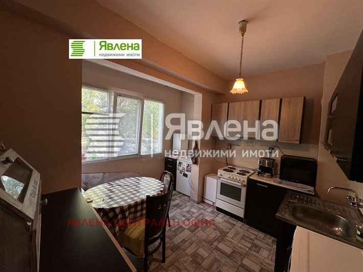 Продава 2-СТАЕН, гр. Пловдив, Кючук Париж, снимка 3 - Aпартаменти - 48133411