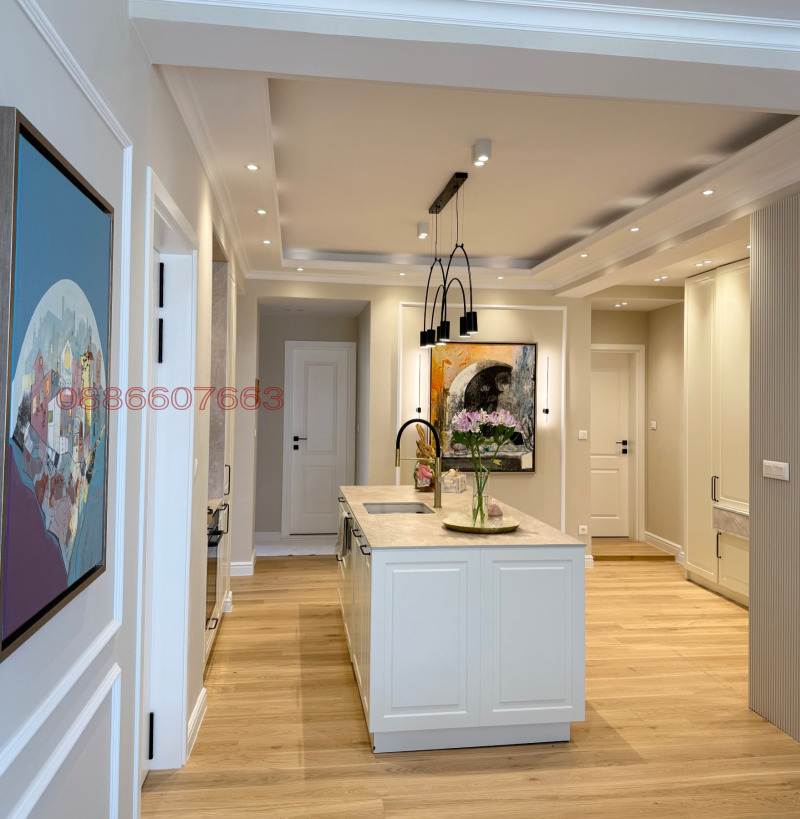 À venda  Mais de 3 quartos Sofia , Doktorski pametnik , 140 m² | 56748201 - imagem [6]