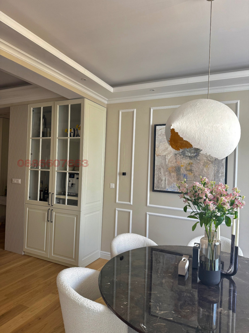 À venda  Mais de 3 quartos Sofia , Doktorski pametnik , 140 m² | 56748201 - imagem [3]