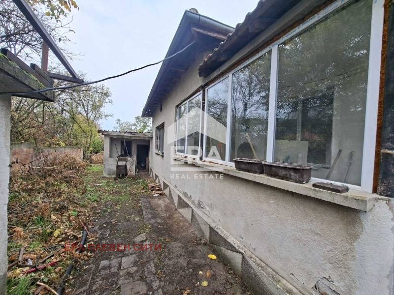 Продава КЪЩА, с. Гривица, област Плевен, снимка 14 - Къщи - 53241496