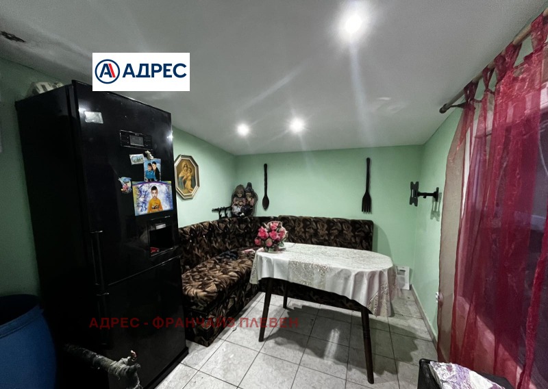 Продава КЪЩА, с. Ясен, област Плевен, снимка 12 - Къщи - 53438175