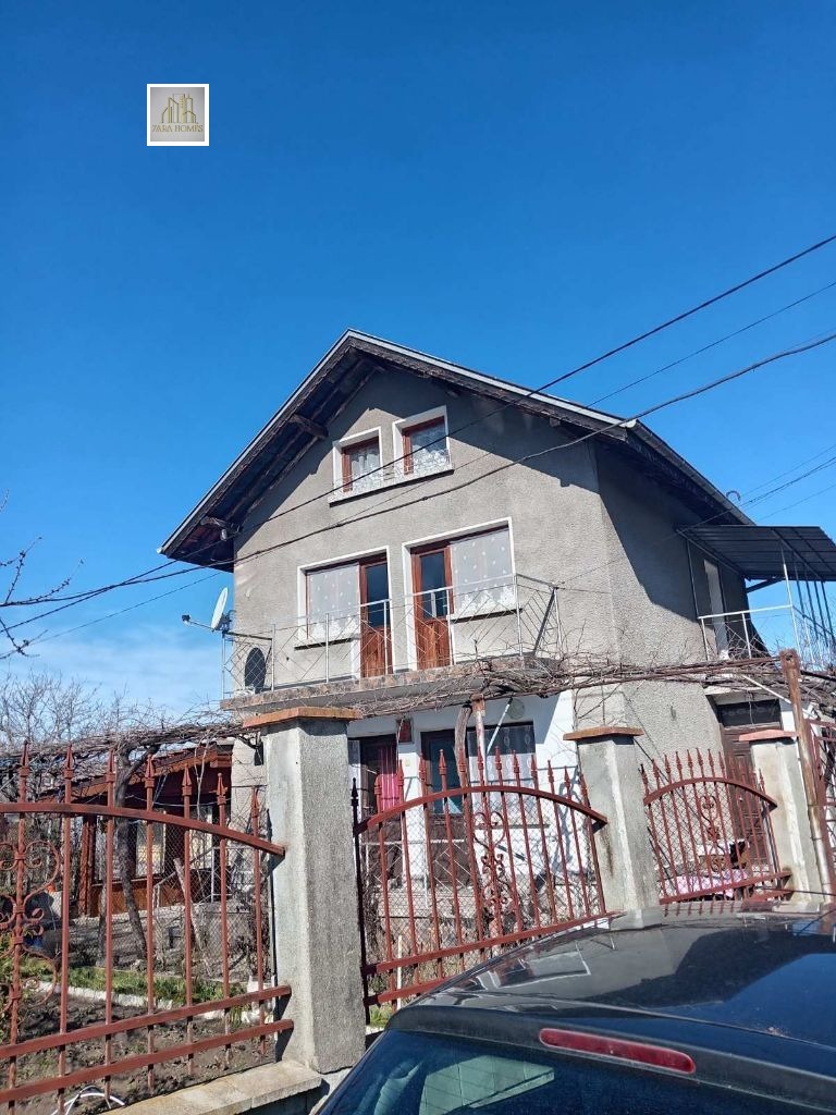 Продава ВИЛА, с. Загоре, област Стара Загора