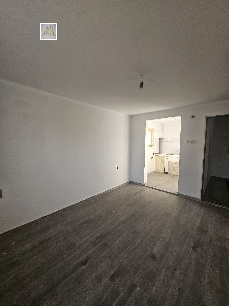 Продава ВИЛА, с. Загоре, област Стара Загора, снимка 12 - Вили - 54225055