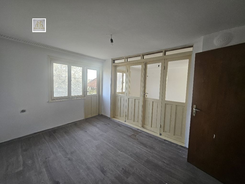 Продава ВИЛА, с. Загоре, област Стара Загора, снимка 11 - Вили - 54225055