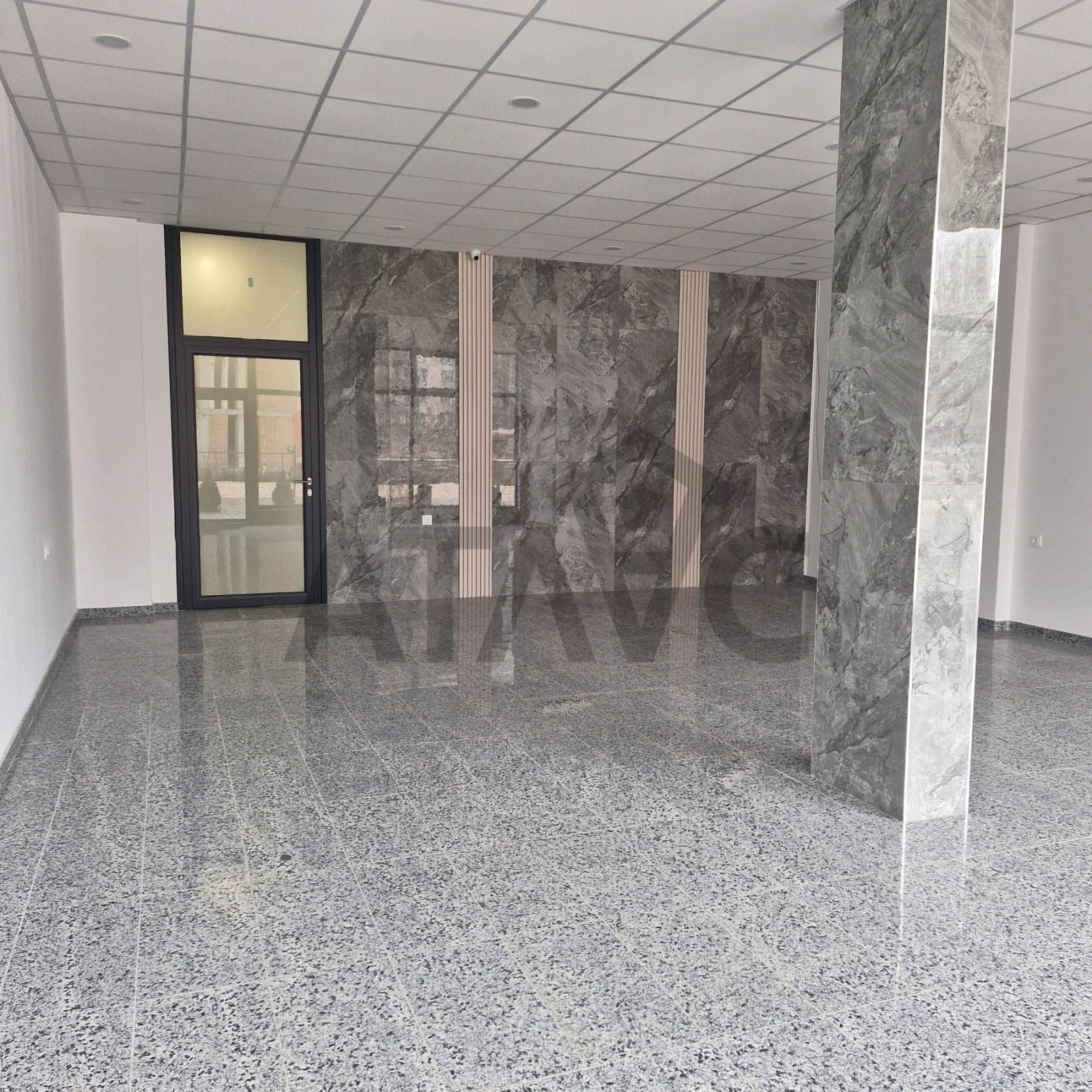 Продава МАГАЗИН, гр. Пловдив, Христо Смирненски, снимка 4 - Магазини - 54923029
