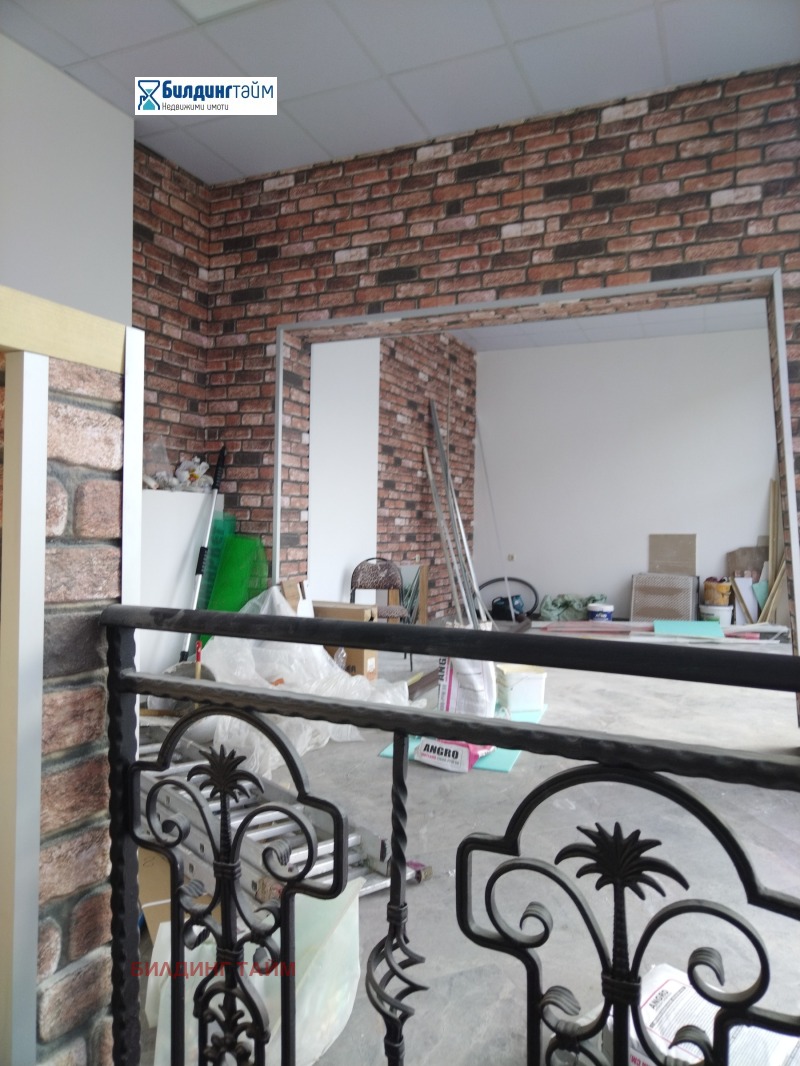 Продава МАГАЗИН в град Шумен, Гривица - 88 кв.м / 150 000 € » 293 374.50 лв., БИЛДИНГ ТАЙМ