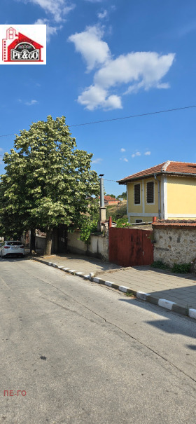 Продава  Къща, с. Церово