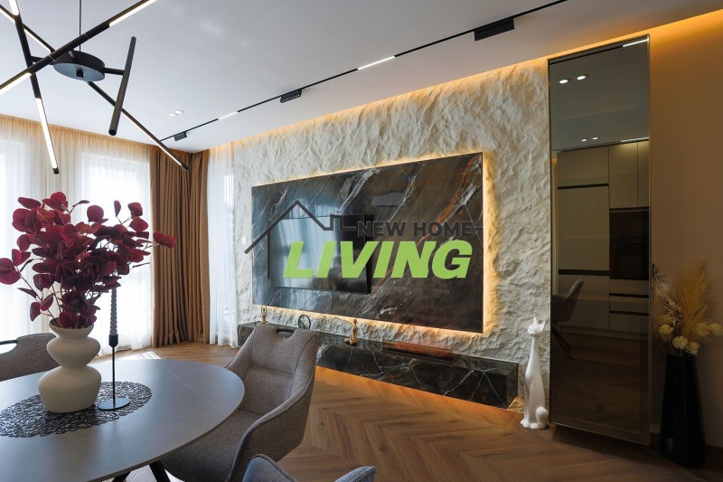 Продава 2-СТАЕН, гр. Пловдив, Остромила, снимка 2 - Апартаменти - 52731573