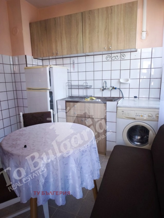 Продава 2-СТАЕН, гр. Велико Търново, Център, снимка 3 - Апартаменти - 55911579