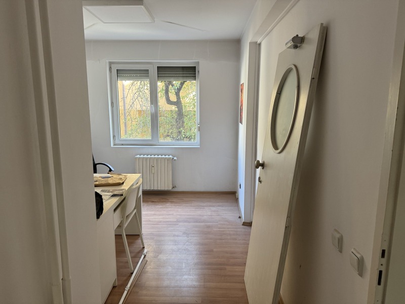 Na sprzedaż  2 sypialnie Sofia , Centar , 102 mkw | 94216916 - obraz [2]