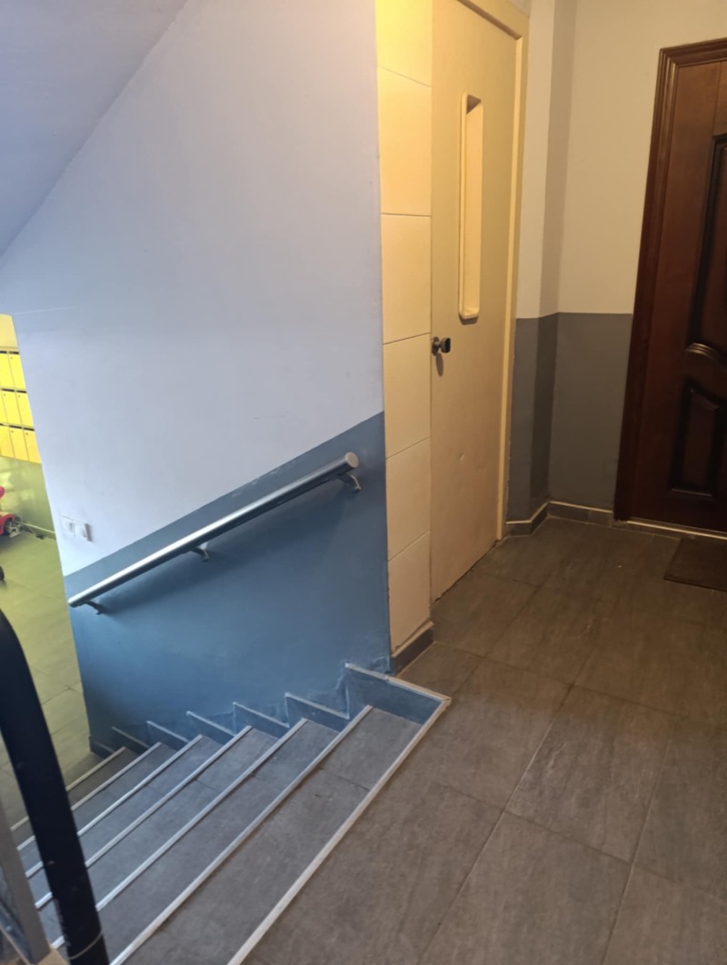Продава  3-стаен град Варна , Стадион Спартак , 65 кв.м | 23333868 - изображение [3]