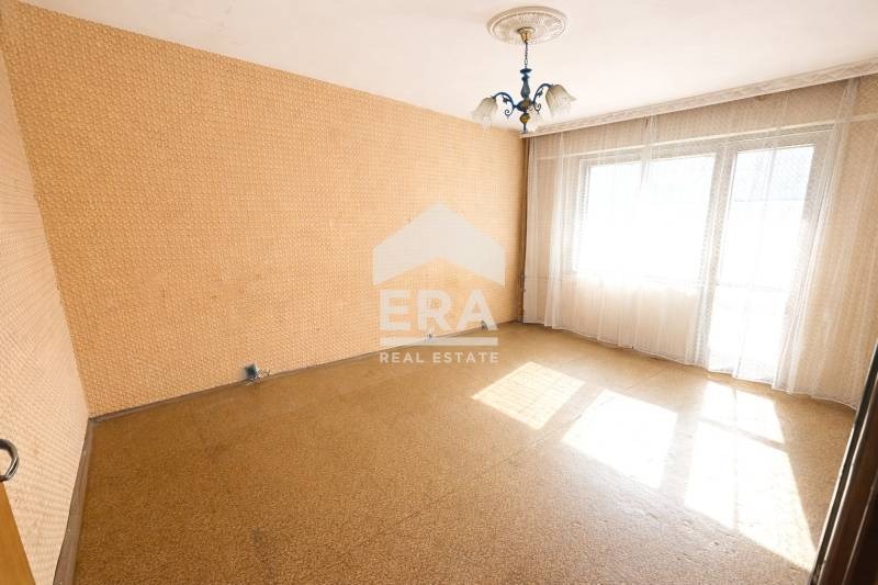 Продава 3-СТАЕН, гр. Бургас, Изгрев, снимка 4 - Апартаменти - 54686707