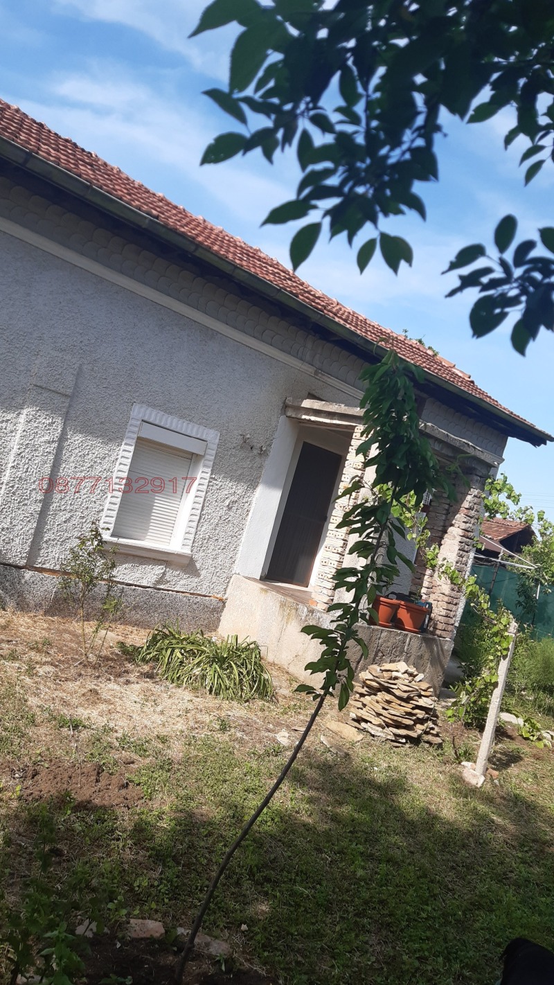 Продава КЪЩА, с. Правда, област Велико Търново, снимка 2 - Къщи - 53134042