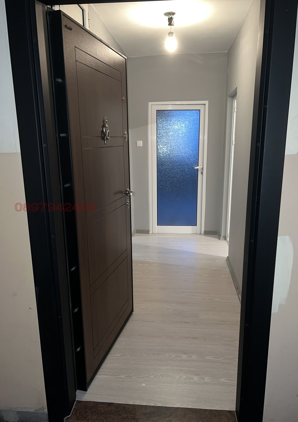 Продава 2-СТАЕН, гр. София, Център