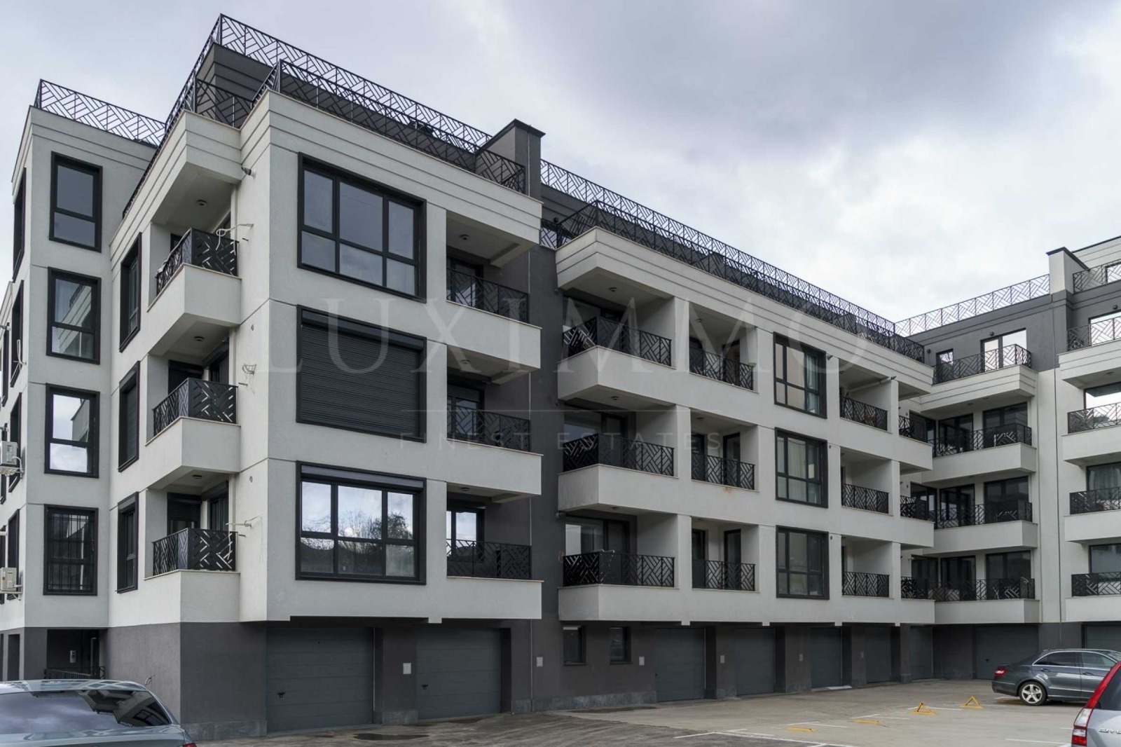 Продава 2-СТАЕН, гр. София, Кръстова вада, снимка 2 - Апартаменти - 54193951