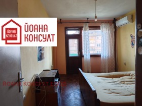 1 chambre Chirok tsentar, Pleven 11