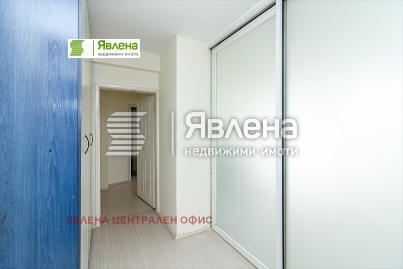 Na prodej  1 ložnice Sofia , Centar , 60 m2 | 61879099 - obraz [4]