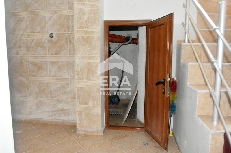 Продава ОФИС, гр. Варна, Погреби, снимка 7 - Офиси - 56358310