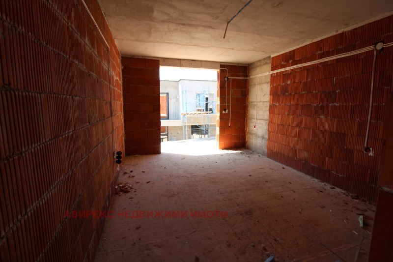 Zu verkaufen  Haus Plowdiw , Belomorski , 157 qm | 65224741 - Bild [4]