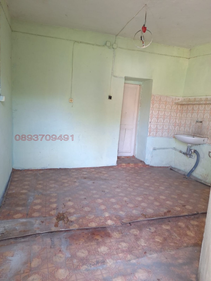 Продава КЪЩА, с. Драгойново, област Пловдив, снимка 10 - Къщи - 52901290