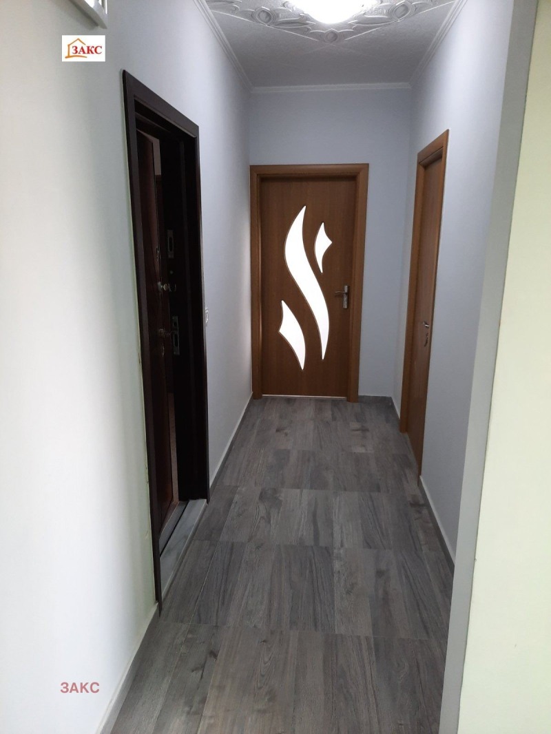 Продава 3-СТАЕН, гр. Кърджали, Възрожденци, снимка 9 - Апартаменти - 52377755