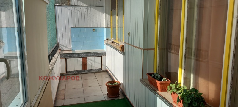 Продава 3-СТАЕН, гр. Казанлък, област Стара Загора, снимка 4 - Апартаменти - 53108570