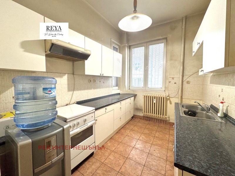 De vânzare  3 dormitoare Sofia , Țentâr , 140 mp | 87643765 - imagine [12]