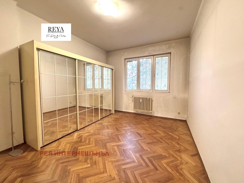 De vânzare  3 dormitoare Sofia , Țentâr , 140 mp | 87643765 - imagine [8]