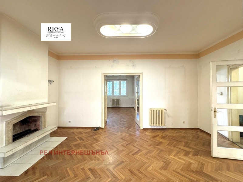 De vânzare  3 dormitoare Sofia , Țentâr , 140 mp | 87643765 - imagine [5]