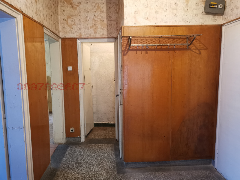 Продава 4-СТАЕН, гр. Карнобат, област Бургас, снимка 10 - Апартаменти - 52781678