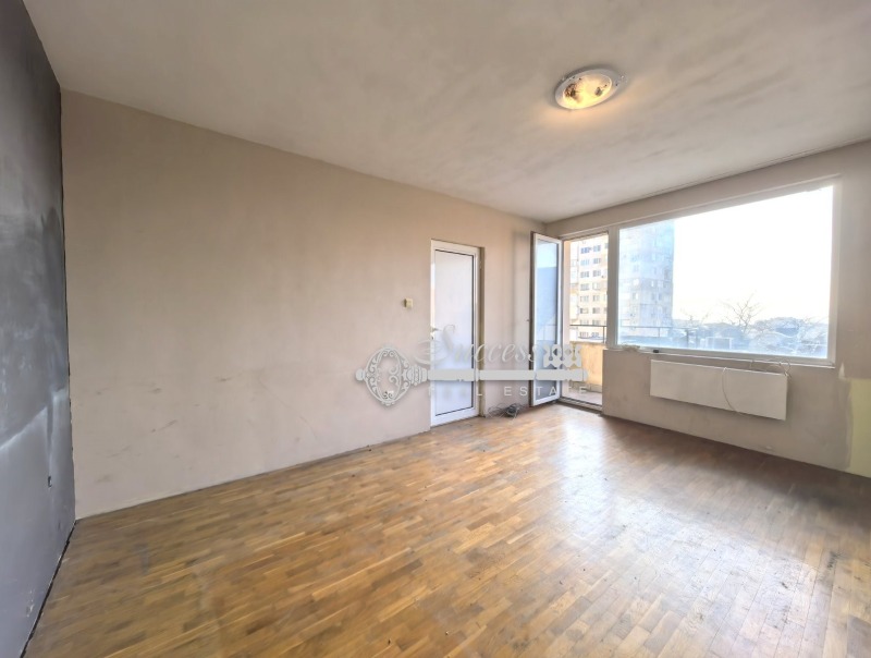 Продава 4-СТАЕН, гр. Варна, Колхозен пазар, снимка 3 - Апартаменти - 52843769