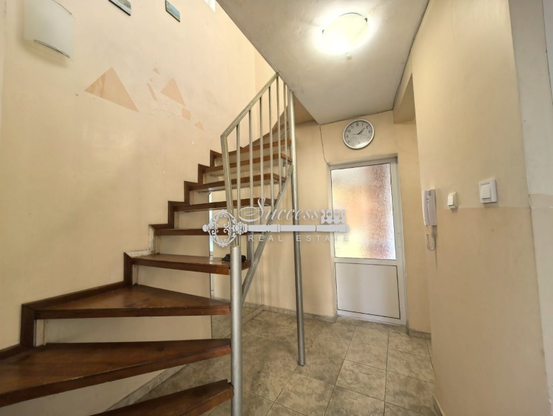 Продава 4-СТАЕН, гр. Варна, Колхозен пазар, снимка 8 - Апартаменти - 52843769