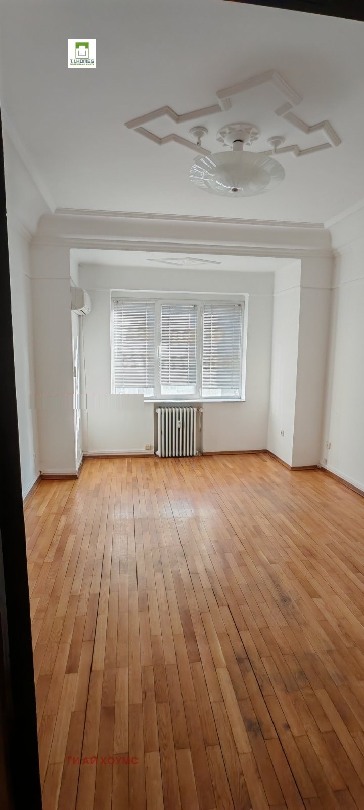 Продава МНОГОСТАЕН, гр. София, Център, снимка 3 - Апартаменти - 52563827