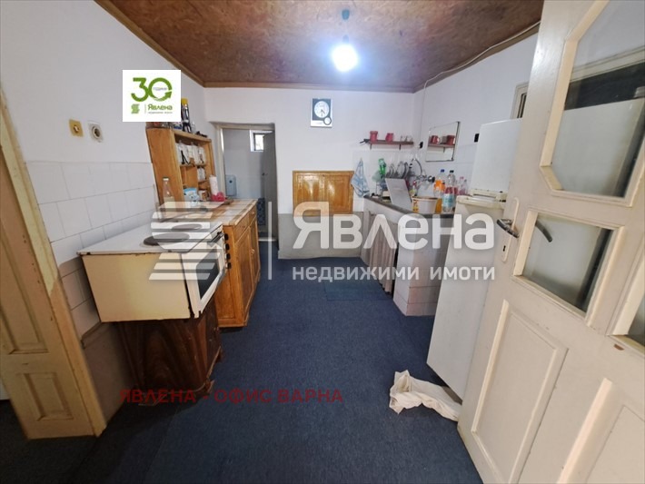 Продава КЪЩА, с. Метличина, област Варна, снимка 5 - Къщи - 53059163