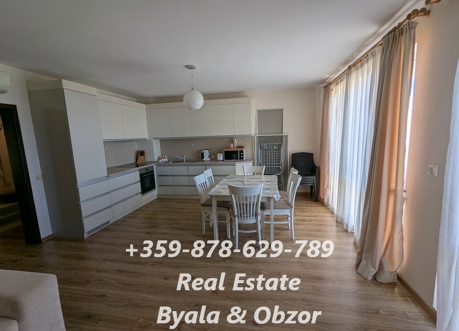 Продава 3-СТАЕН, гр. Бяла, област Варна, снимка 2 - Апартаменти - 53672180