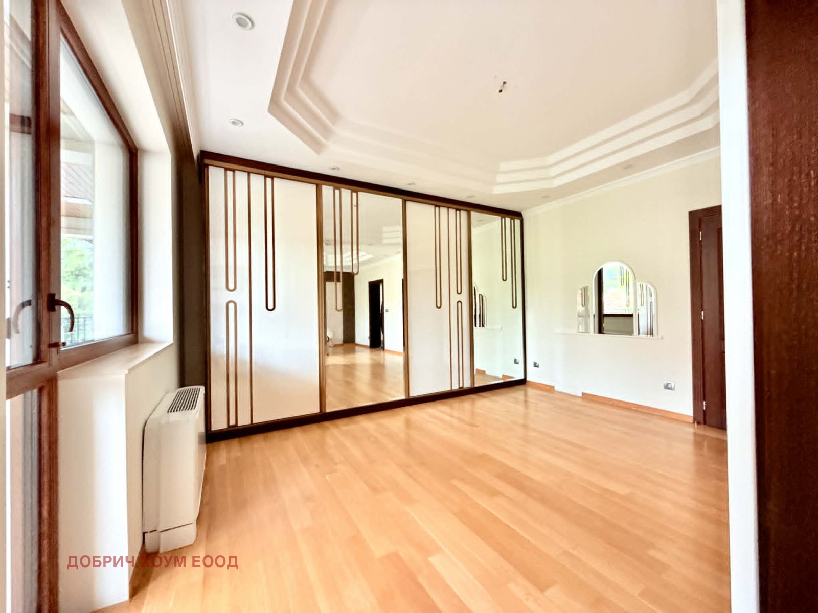 Продава КЪЩА, гр. Добрич, Център, снимка 11 - Къщи - 54664962