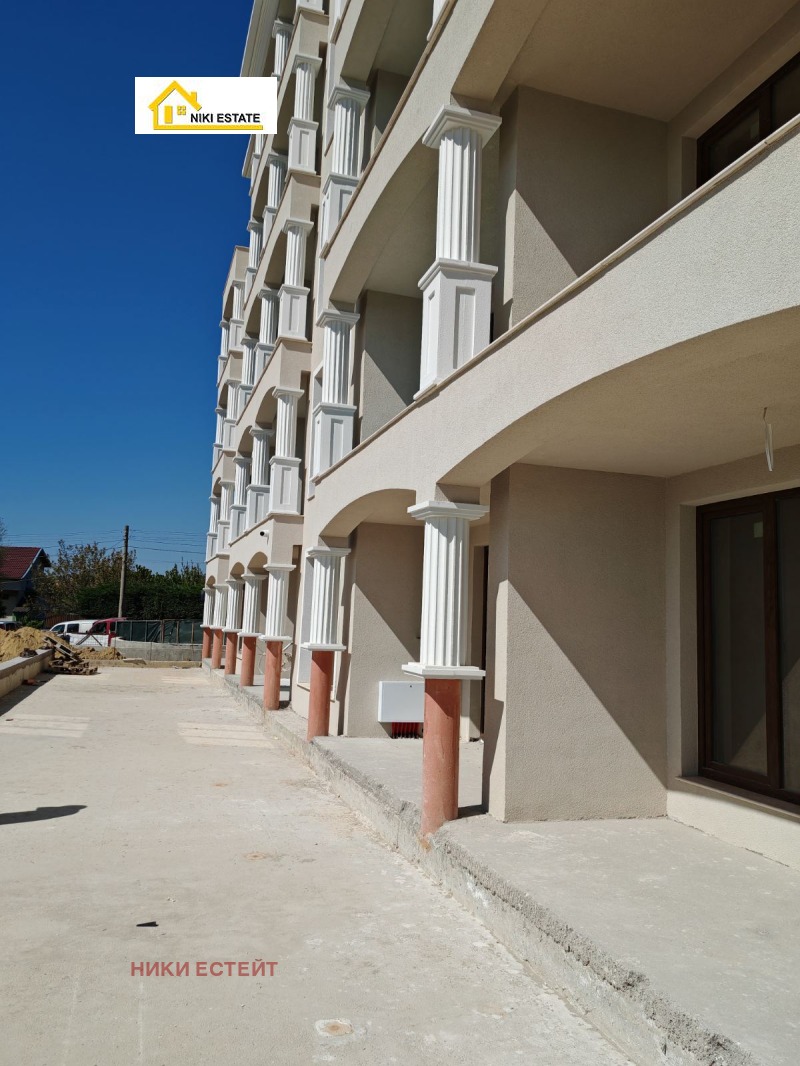 Продава  3-стаен град Варна , к.к. Св.Св. Константин и Елена , 122 кв.м | 51223800 - изображение [4]