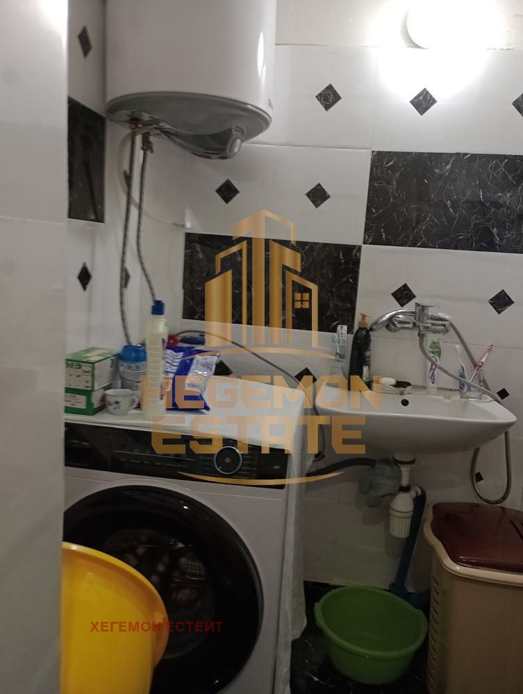 De vânzare  3 dormitoare Varna , Vâzrajdane 4 , 122 mp | 52637762 - imagine [12]