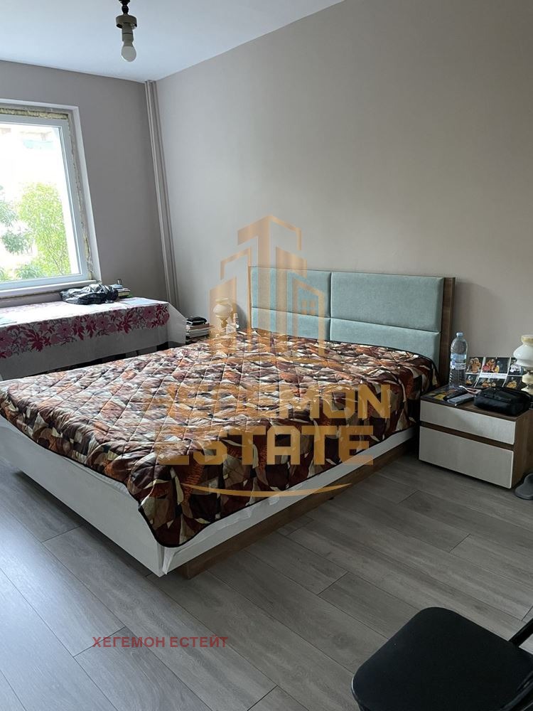 De vânzare  3 dormitoare Varna , Vâzrajdane 4 , 122 mp | 52637762 - imagine [4]